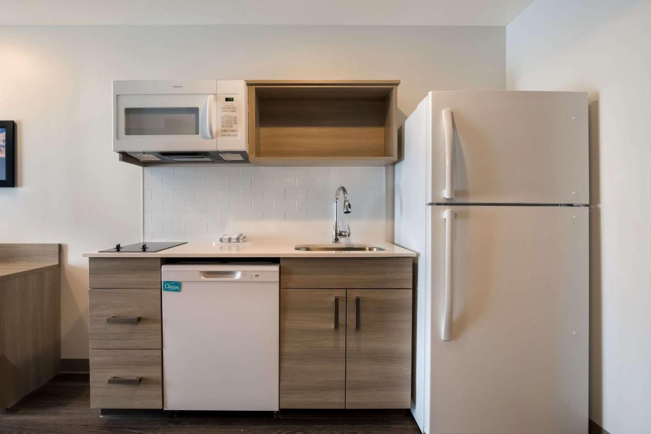 Woodspring Suites Grand Rapids Kentwood 캐스케이드 외부 사진