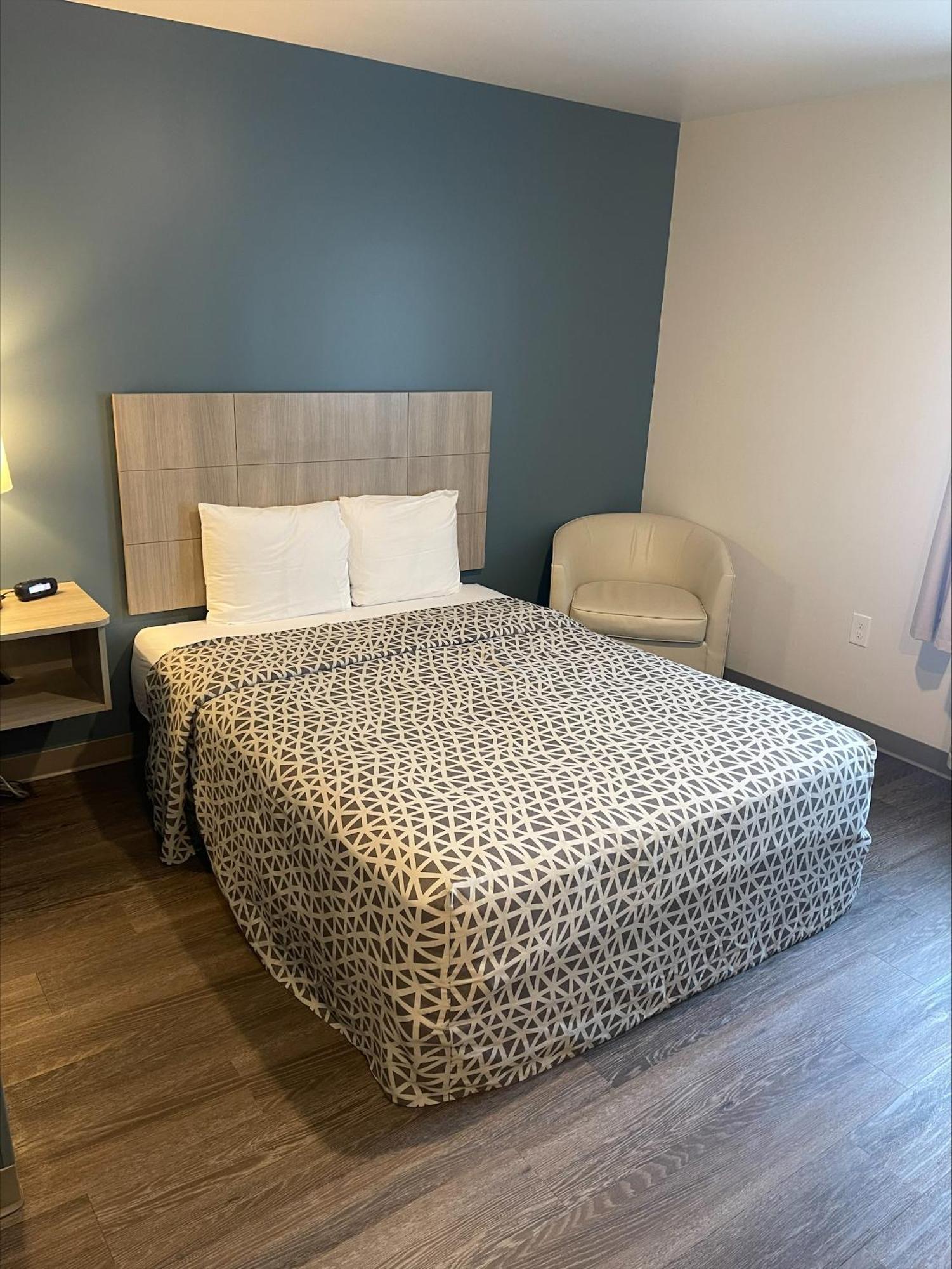 Woodspring Suites Grand Rapids Kentwood 캐스케이드 객실 사진